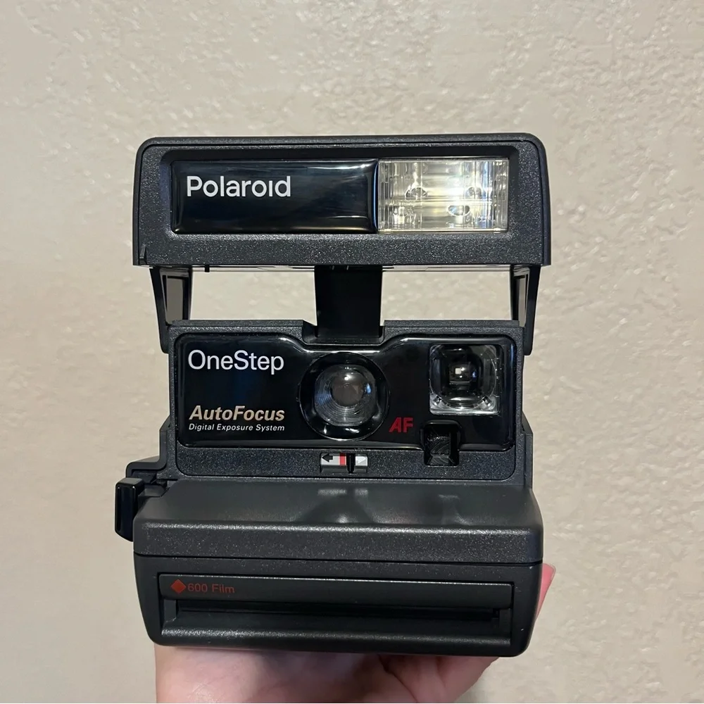 Polaroid One Step 600 Auto Focus Camera